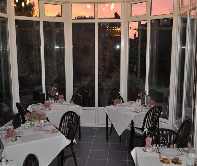 Fotos del hotel Ashdene House:  3