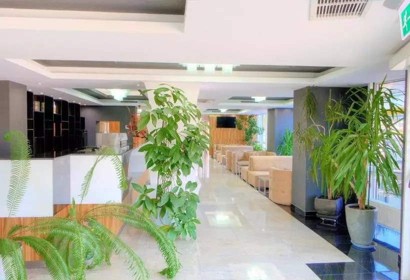 Fotos del hotel Oltenia:  8