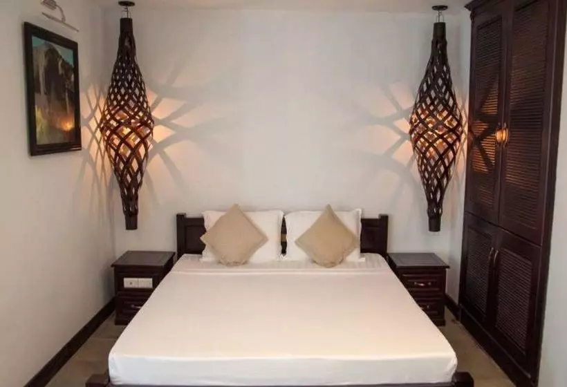 Villa Hoa Su  Frangipani Village Resort