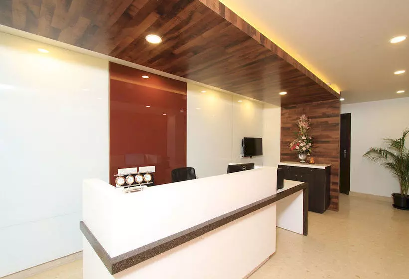 Fotos del hotel Sovereign Suites:  2