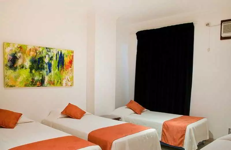 Fotos del hotel Puerta de Alcala:  9