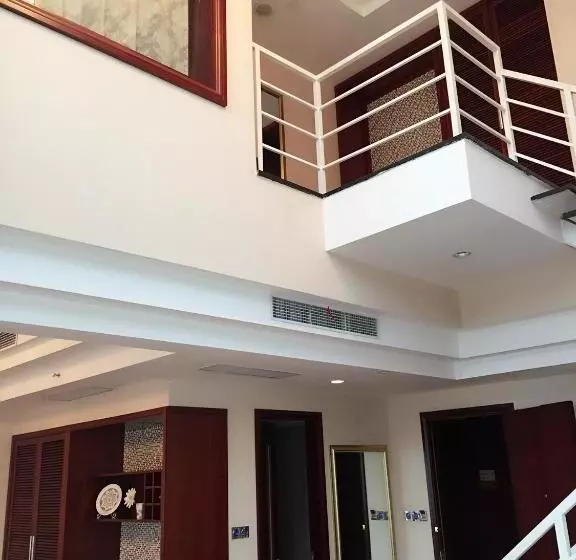 Fotos del hotel Harbour Oriental:  9