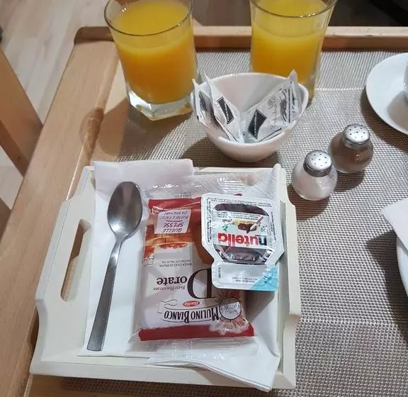 Fotos del hotel Guest House Iulia:  4