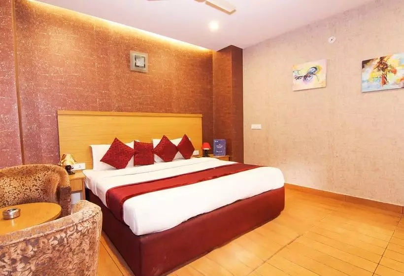 Fotos del hotel Townhouse Oak  Edesia:  16