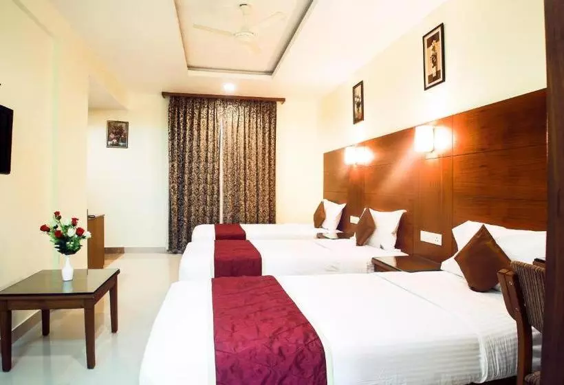Fotos del hotel National Residency:  13
