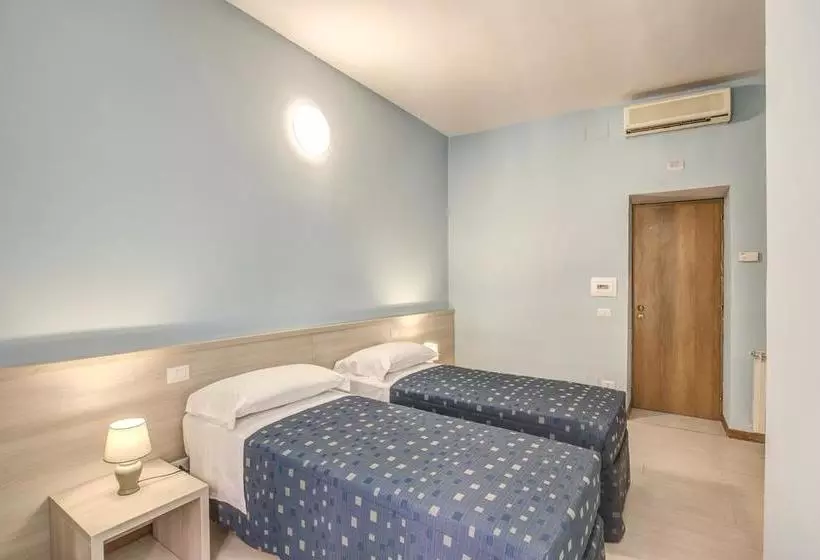 Fotos del hotel Nuova Monaco:  3