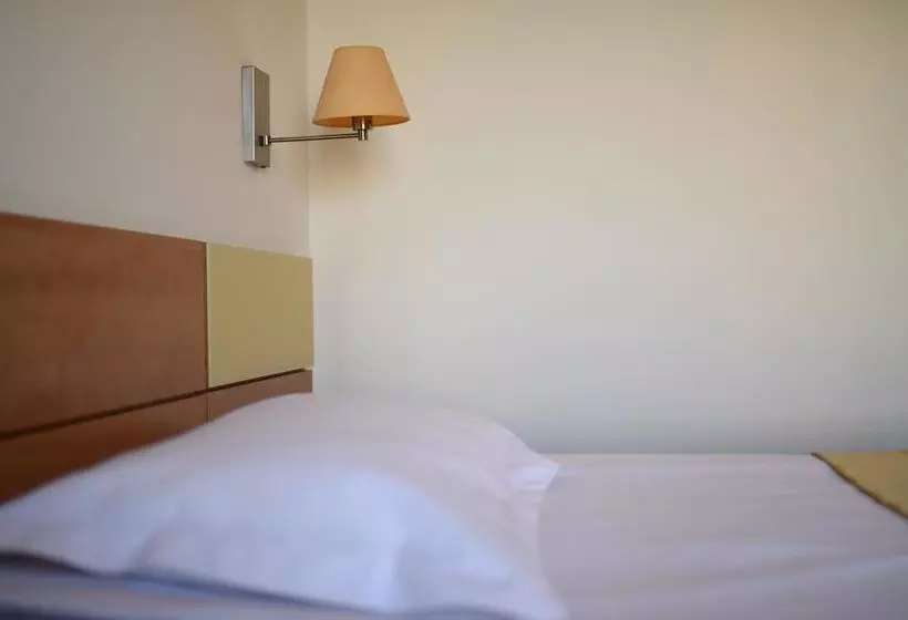 Fotos del hotel Euro Hotels Gara De Nord (polizu):  17