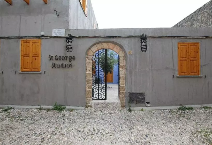 Fotos del hotel Saint George Studios:  5