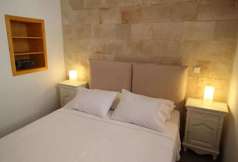 Fotos del hotel Saint George Studios:  6