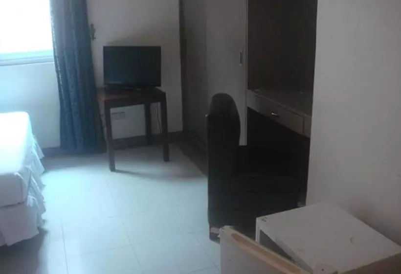 Fotos del hotel Balibago Villa:  23