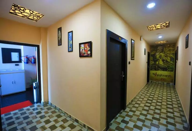 Fotos del hotel Oyo 8680 Hotel Vaishnavi Inn:  24