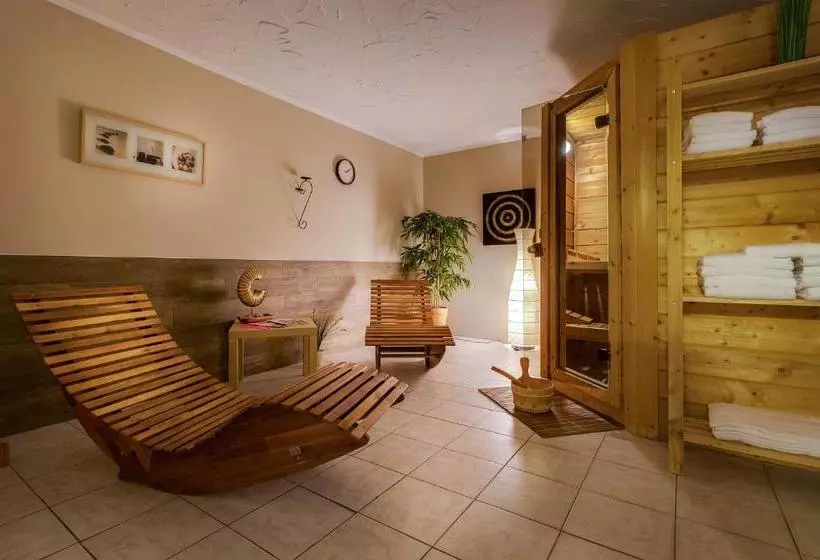 Fotos del hotel Dübener Heide:  13