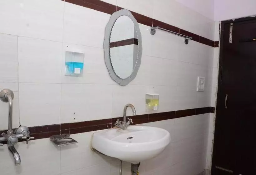 Fotos del hotel Gurjeet Guest House:  13