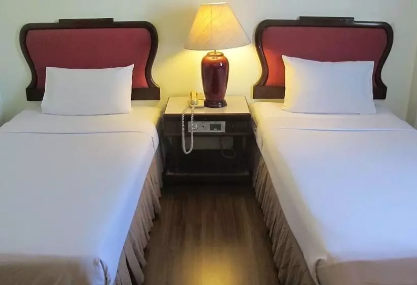 Fotos del hotel Lee Gardens:  8