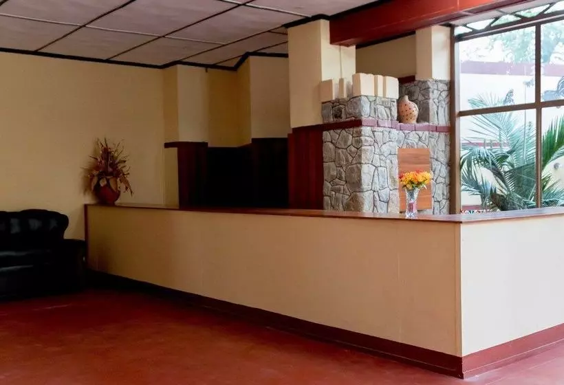 Fotos del hotel Lalani Hotel And Conference Centre:  2