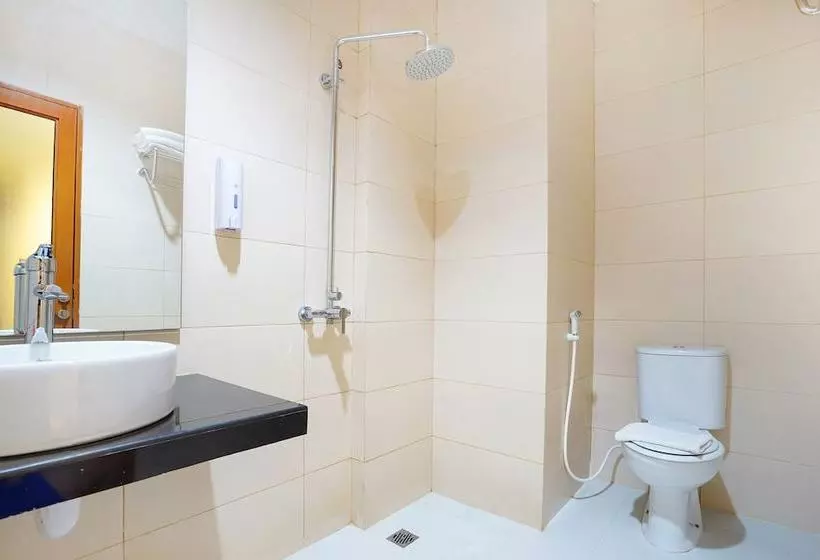 Fotos del hotel Zen Rooms Near Purimas Batam Centre:  11