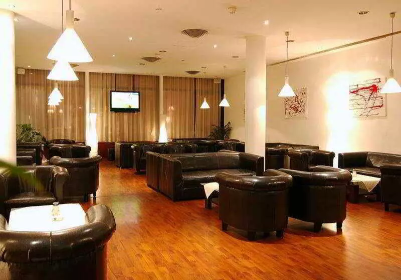 Fotos del hotel Airo Hotel Tower:  12