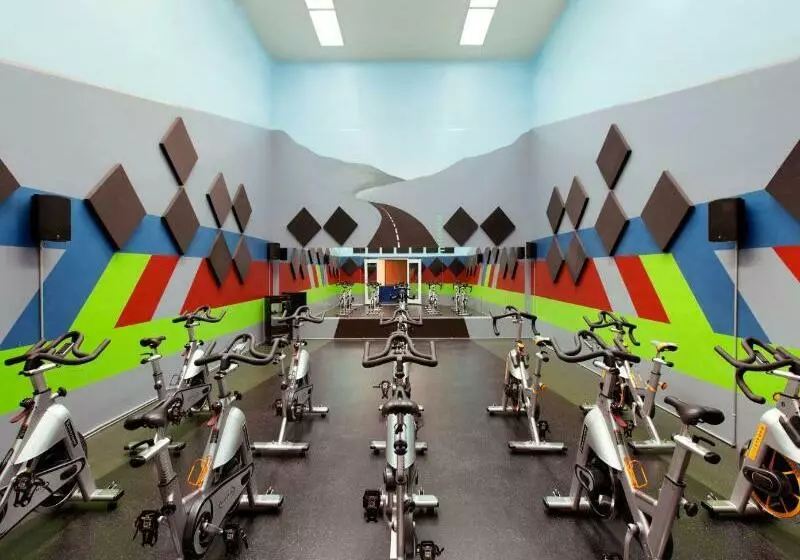 Fotos del hotel Coast Plaza Hotel & Suites:  4