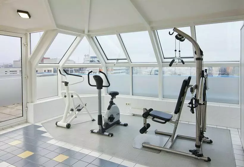 Fotos del hotel Holiday Inn Berlin Mitte:  3