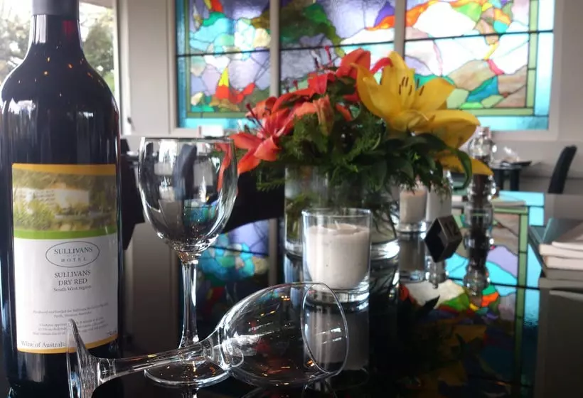 Fotos del hotel Sullivans Perth:  6