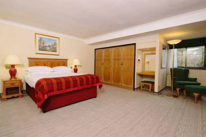 Fotos del hotel Premier Inn Newbury Town Centre South:  10