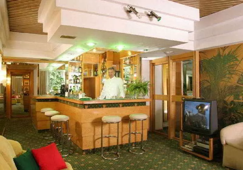 Fotos del hotel Pavia:  3