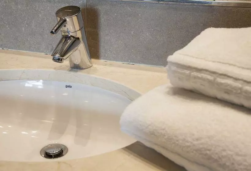 Fotos del hotel Expo Astoria:  6