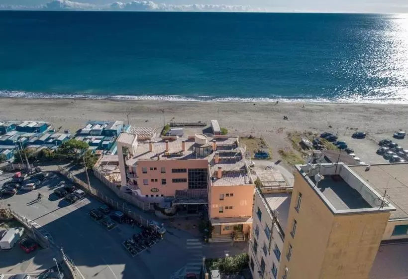 Fotos del hotel Sirenella:  2