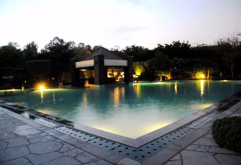 Fotos del hotel The Uppal an Ecotel Hotel New Delhi:  3