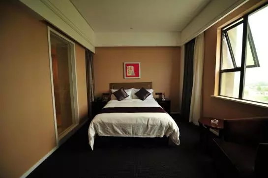 Fotos del hotel Shanghai New Century Manju Hotel Luoshan @sniec:  24