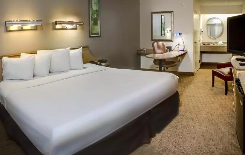 Fotos del hotel Midpointe Hotel By Rosen Hotels & Resorts:  2