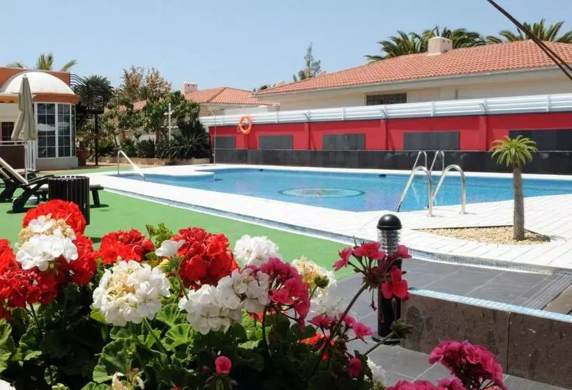 Fotos del hotel Siesta Suites:  3