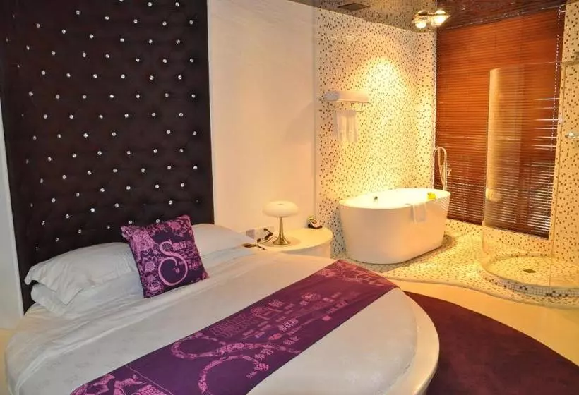 Fotos del hotel Kingtown Hotel Hongmei Shanghai:  4