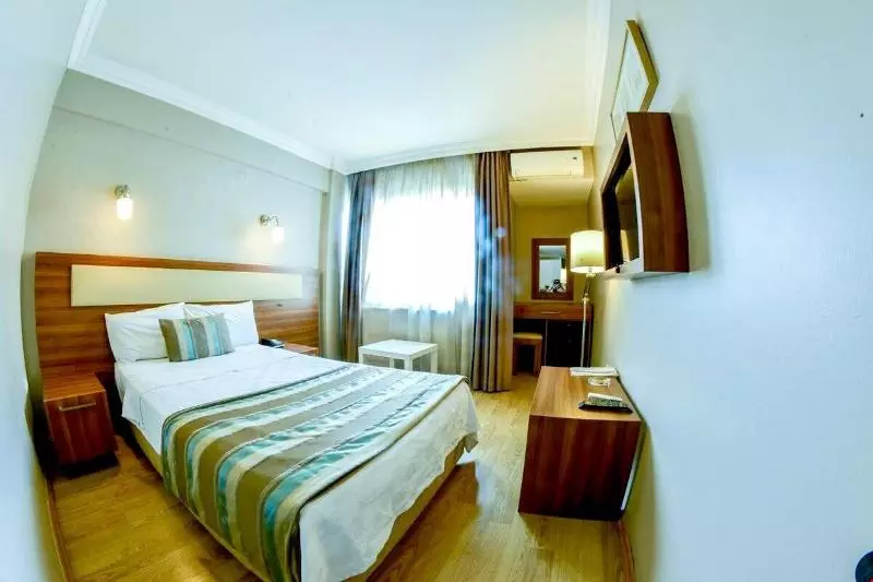 Fotos del hotel Megapole:  6