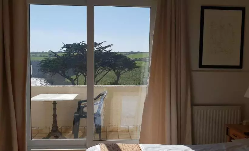 Fotos del hotel California:  11