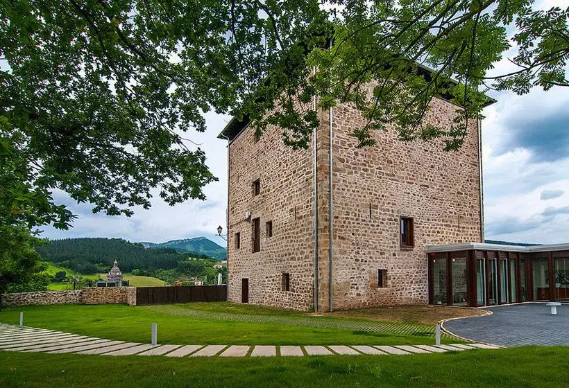 Fotos del hotel Torre Zumeltzegi:  9