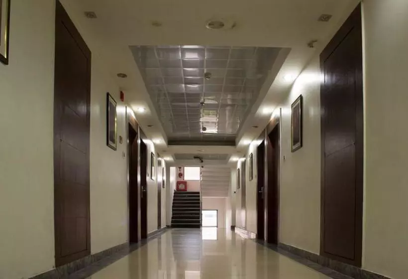 Fotos del hotel Oyo Premium Vani Vihar:  2