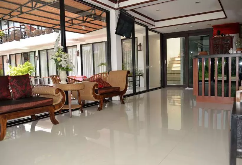 Fotos del hotel Miracle House:  25