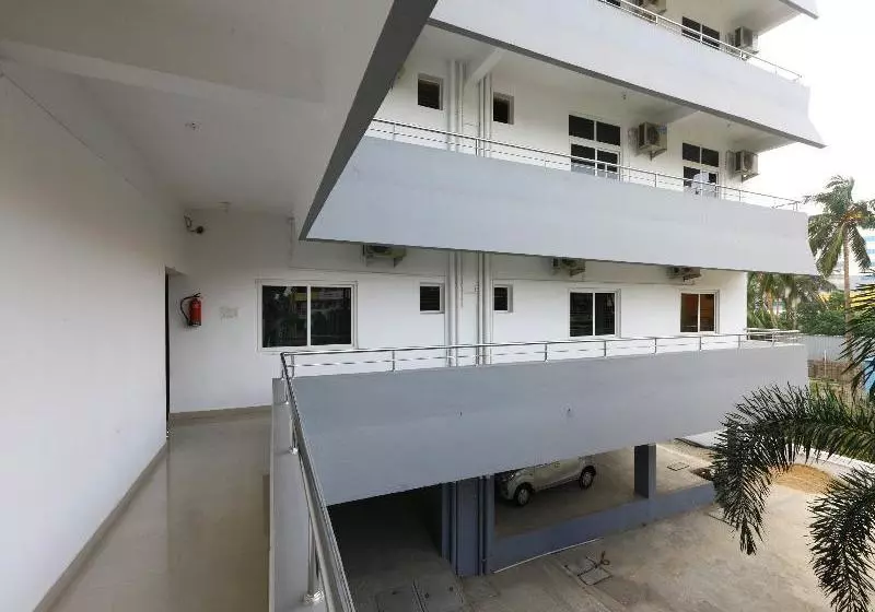 Fotos del hotel NKS Leo Inn:  5