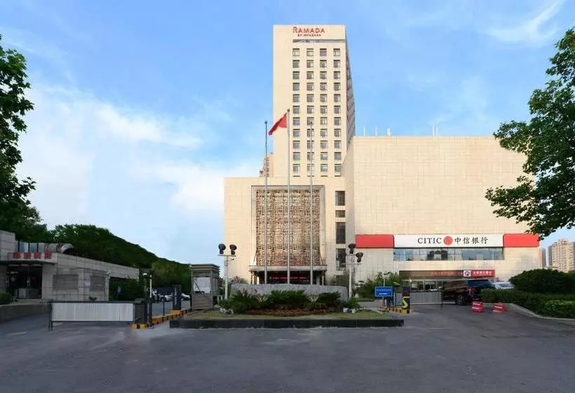 Fotos del hotel Ramada By Wyndham Zhengzhou East:  5
