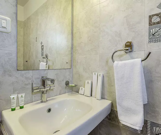 Fotos del hotel Treebo Trend Woodsvilla Suites Bapu Nagar:  13