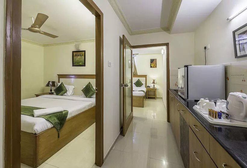 Fotos del hotel Treebo Trend Woodsvilla Suites Bapu Nagar:  7