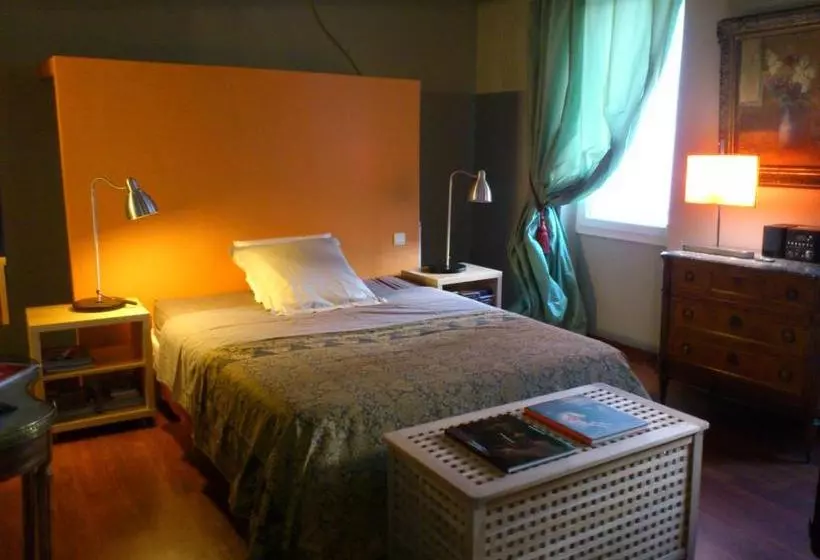 Fotos del hotel Le Crocodile Rouge:  10