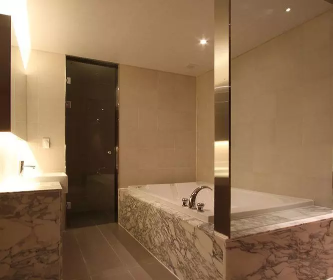 Fotos del hotel Yeoubi:  11