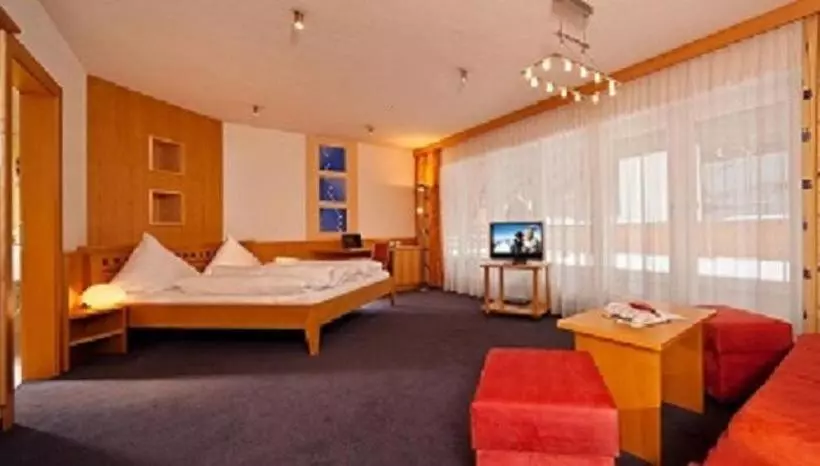 Fotos del hotel Dominic:  6