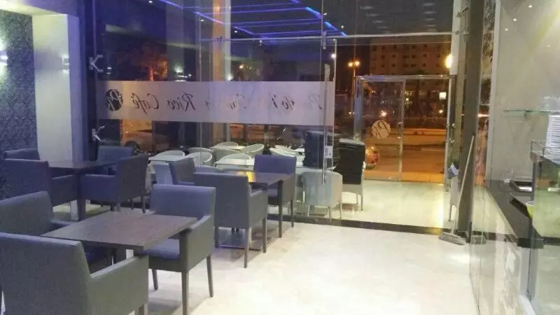 Fotos del hotel Newcenter Suites:  3