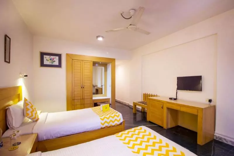 Fotos del hotel Fabhotel Suryakiran Chinchwad:  2