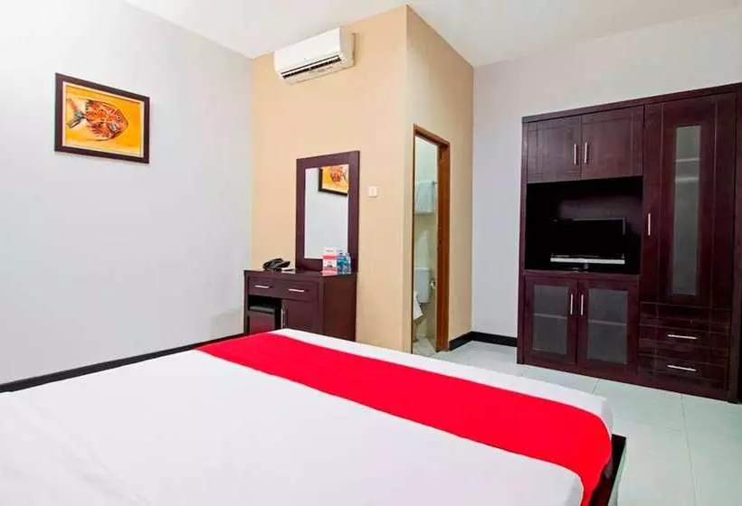 Fotos del hotel Reddoorz Plus Near Itc Fatmawati:  12