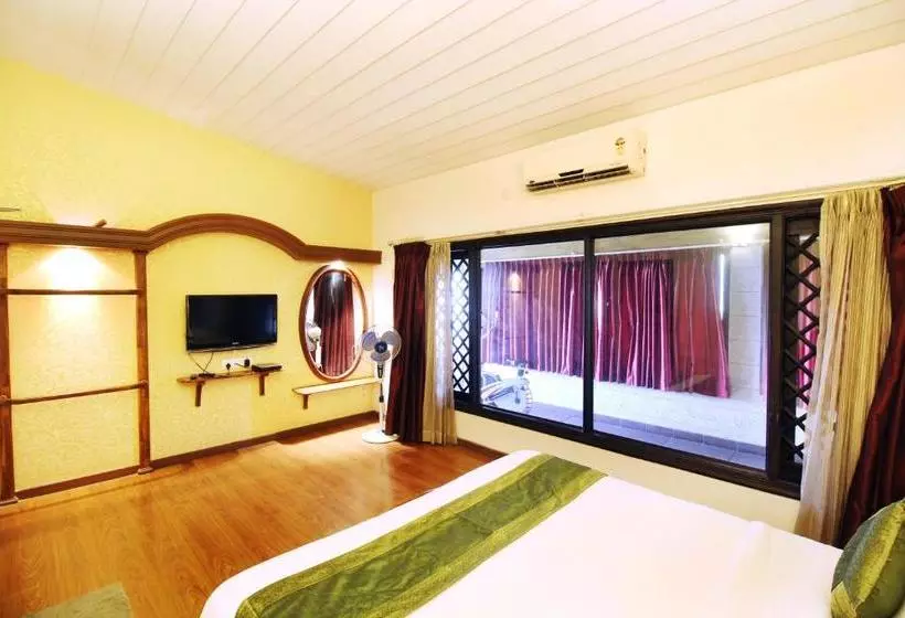 Fotos del hotel Treebo Trend Royal Inn:  8