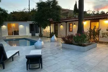 Lunatika House - Vega de San Mateo